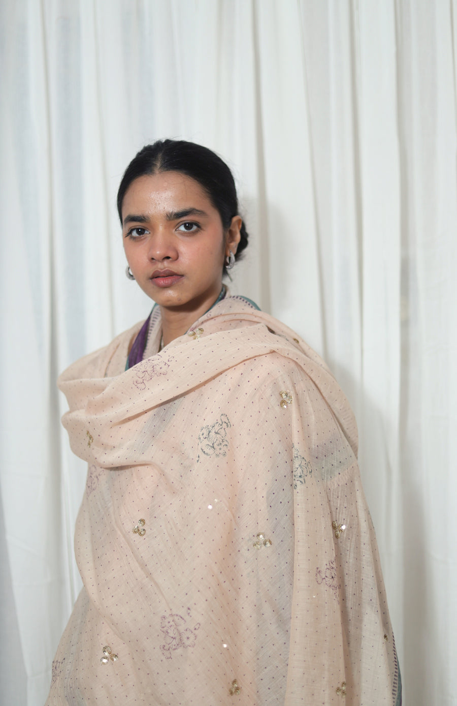 NUMAYA ANGRAKHA SET