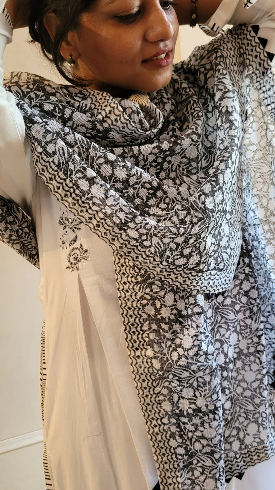 Arya Kurti Set
